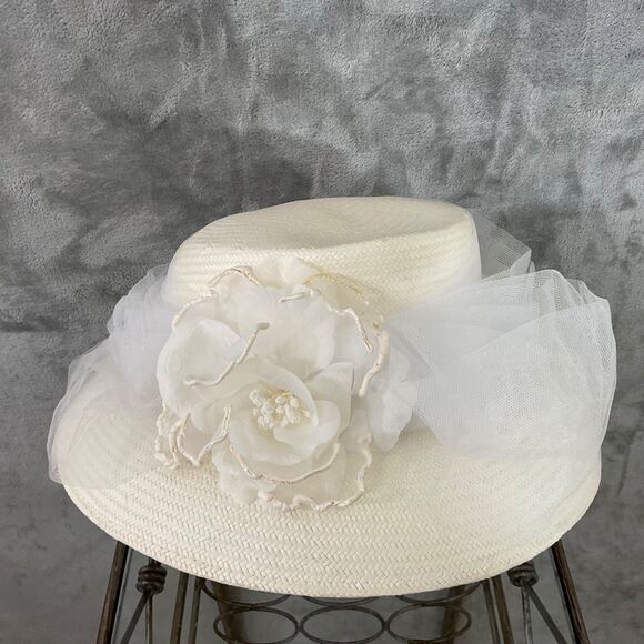 Betmar N Y Women's Church Derby Hat paper Tulle 3-D flower about 22” IC - Picture 4 of 11